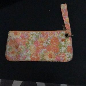 Hobo- Vida Wristlet
